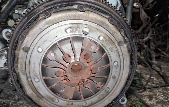 Ford Galaxy Clutch set kit 028141035p