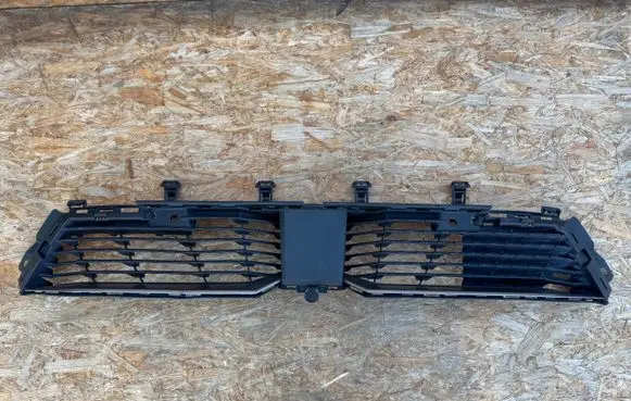 Peugeot 3008 III Front bumper lower grill 9839795580