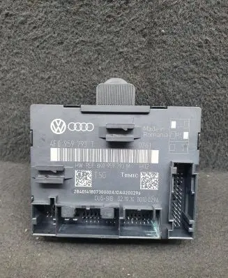 Audi Q7 4L Door control unit/module 4F0959793T 8K0959793M