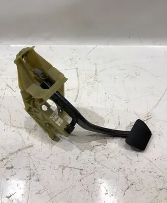 BMW 7 E65 E66 Brake pedal 35106752517