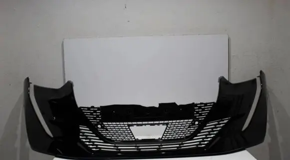 Peugeot 208 Front bumper