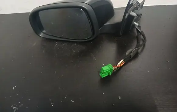 Volvo S80 Front door electric wing mirror E11025846