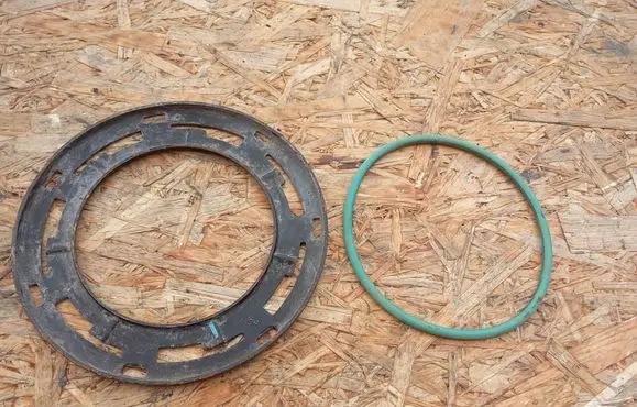 Dodge Journey In tank fuel pump screw locking ring/nut