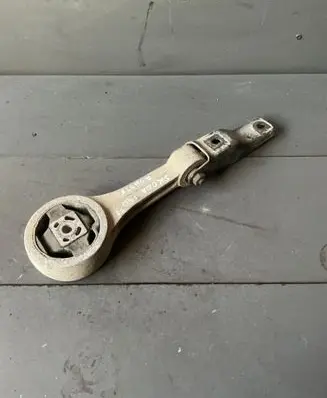 Skoda Roomster (5J) Engine mount bracket px0046