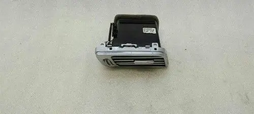 Mercedes-Benz C W204 Dashboard air vent grill cover trim A2188300154