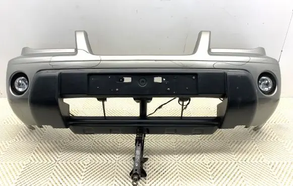 Nissan X-Trail T30 Front bumper