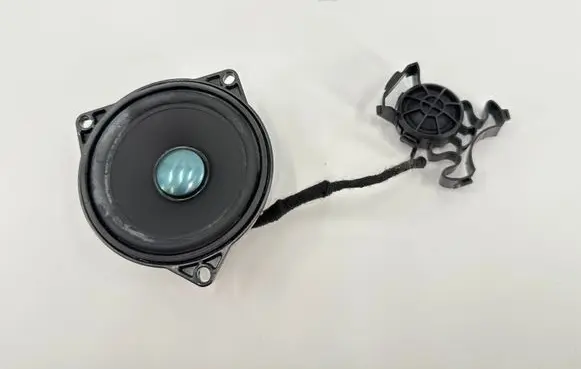 Mercedes-Benz S W221 Panel speaker A2218207602