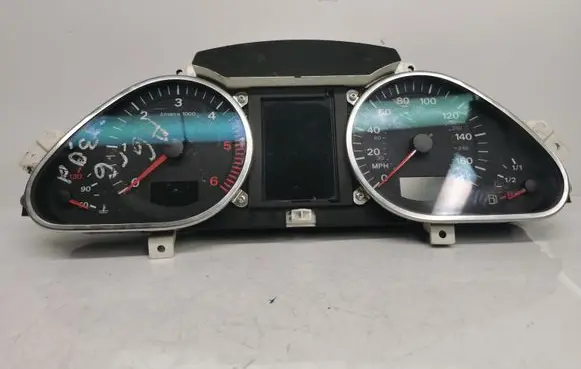 Audi A6 S6 C6 4F Speedometer (instrument cluster) 4F0920950L