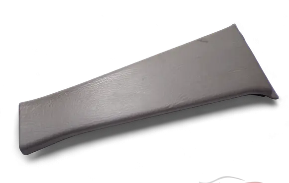 Audi 200 (B) pillar trim (bottom) 