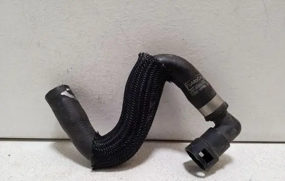 Ford Kuga III Engine coolant pipe/hose LX618B555HPB