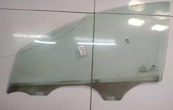 Hyundai i30 Front door window glass four-door AS2