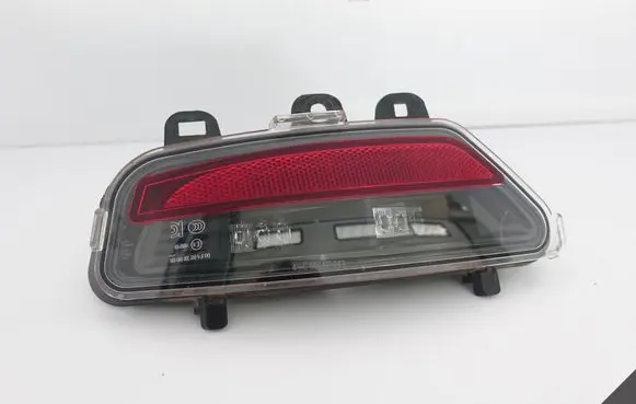 Renault Captur II Rear/tail lights 265801655R