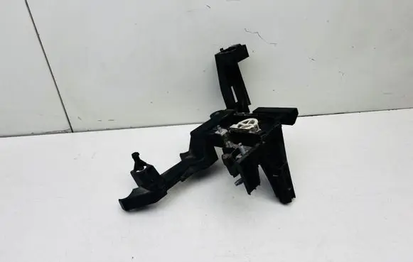 Audi A1 Other engine bay part 6R0915343C