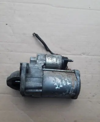 Renault Kadjar Starter motor 233004868R
