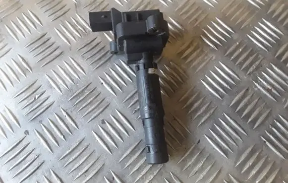 Mercedes-Benz C W203 High voltage ignition coil A0001501580 0040100042 ZS0011