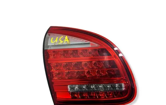 Porsche Cayenne (92A) Tailgate rear/tail lights 7P5945093N