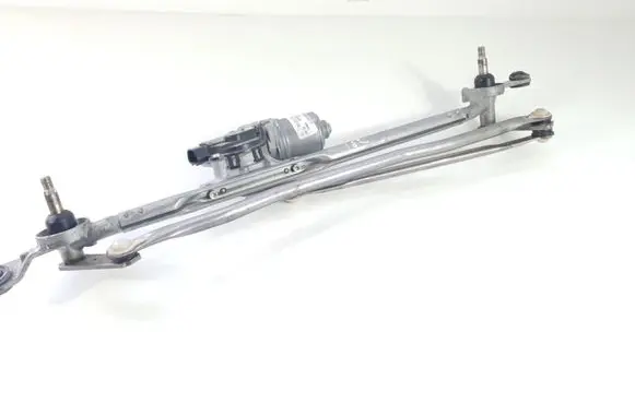 Chrysler Pacifica Front wiper linkage and motor 68316736AA