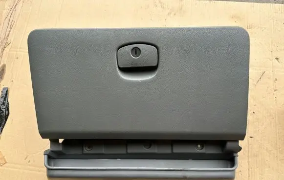 Chevrolet Nubira Glove box set 