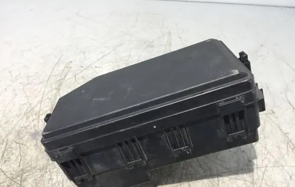 Honda Civic IX Fuse module TV0E010 TV0E010E0
