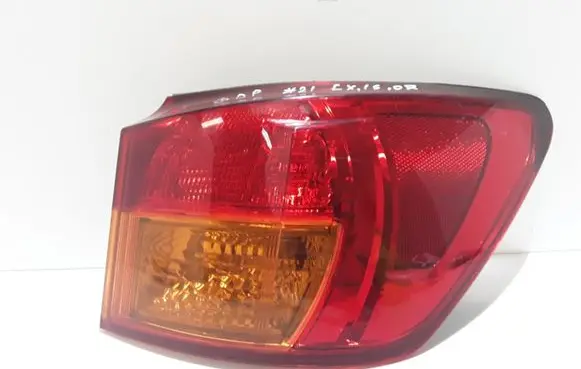 Lexus IS 220D-250-350 Rear/tail lights