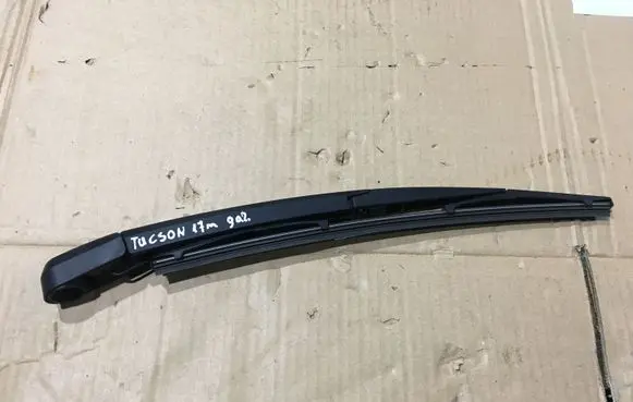 Hyundai Tucson TL Rear wiper blade arm 98820N9000
