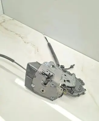 Land Rover Discovery Sport Front door lock FK72203A29EE