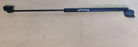 KIA Sorento Tailgate/trunk strut/damper 811813E011