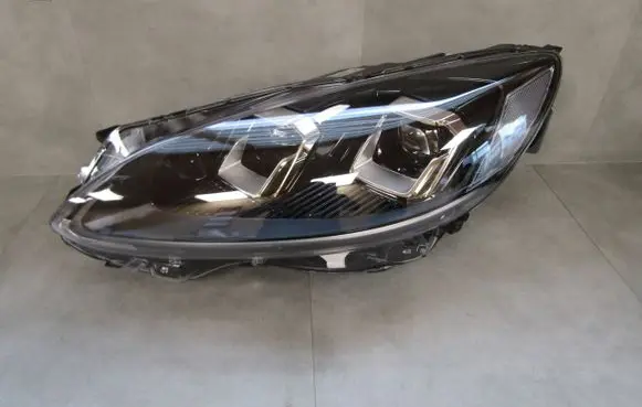 Ford Kuga III Headlight/headlamp LV4B13E017AN L90188363 90188363A