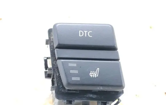 BMW 5 E60 E61 Seat heating switch 9137883