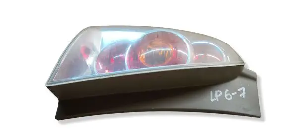 Toyota Corolla Verso E121 Rear/tail lights E410173