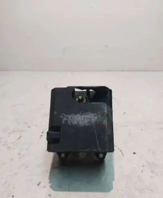 Mercedes-Benz C W203 Coolant heater control valve A2031500154