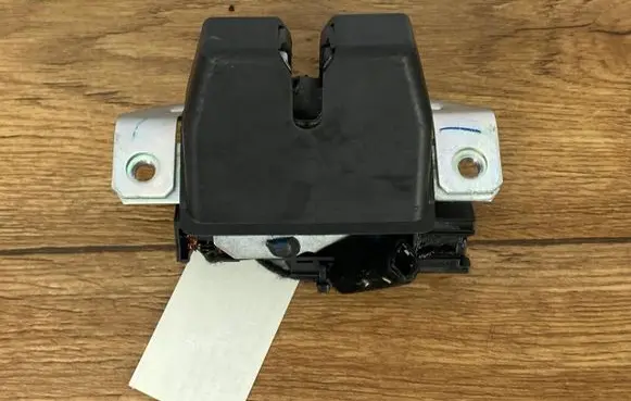 Ford Bronco Tailgate/trunk/boot lock/catch/latch M1PA-N442A66-A