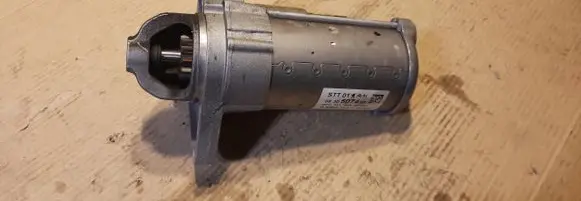 Citroen C3 Starter motor 9830507480