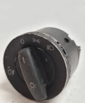 Volkswagen Touran I Light switch 1T0941431B SP810063S