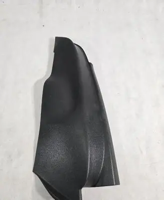 Volkswagen Tiguan Rear sill trim cover 5N0867765