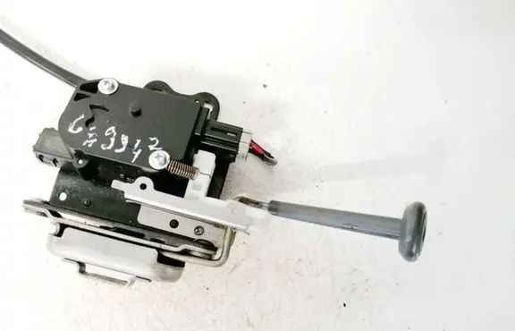 Subaru Forester SH Seat back rest lock catch 