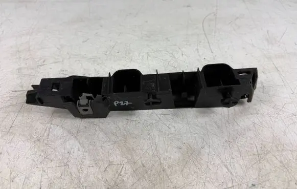 Peugeot 3008 I Front bumper mounting bracket 9684021980