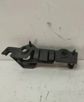 Audi A4 S4 B8 8K Front bumper mounting bracket 8K0807284