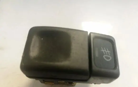 Volvo S70 V70 V70 XC Fog light switch 9162961