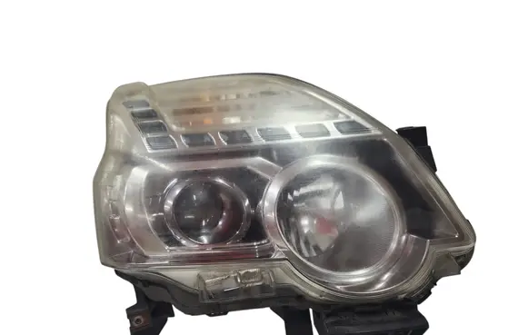Nissan X-Trail T31 Headlight/headlamp