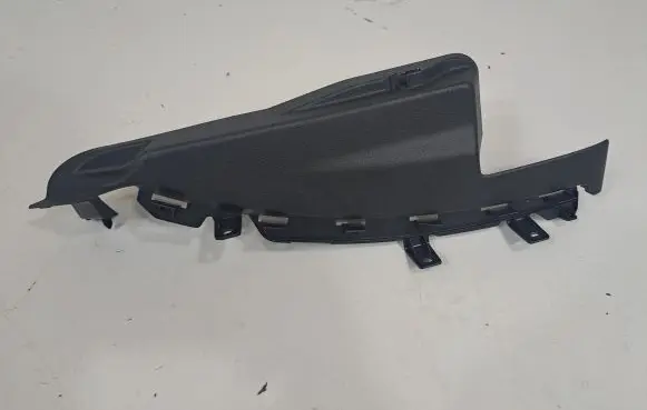 BMW 1 F40 Centre console side trim rear 7448228