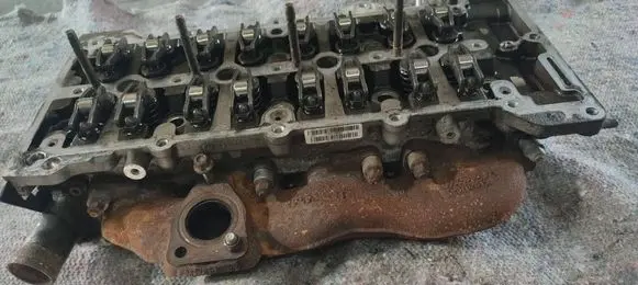 Opel Insignia A Engine head 55576915