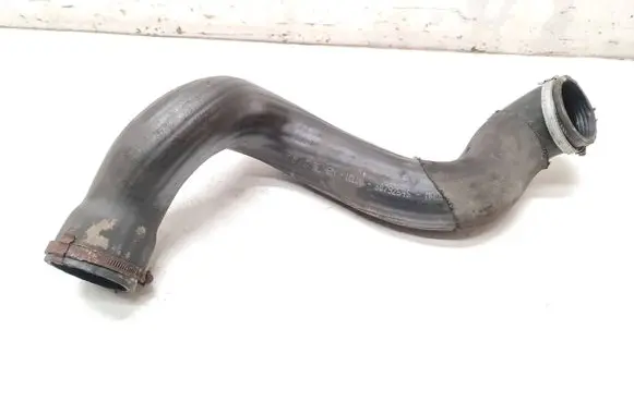 Volvo XC70 Intercooler hose/pipe 30792545