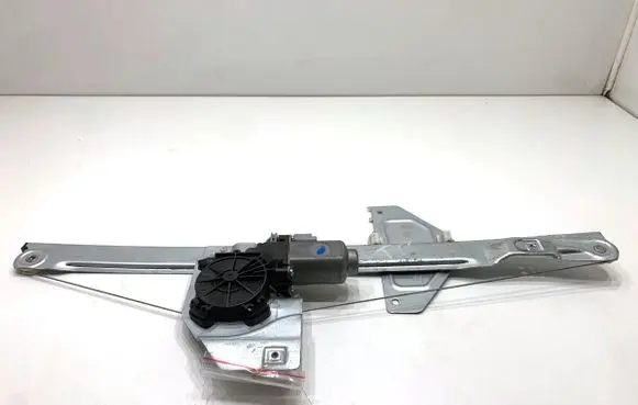 Citroen Berlingo Front door window regulator with motor 402104B