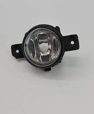Renault Clio III Front fog light 89202704 8200002470