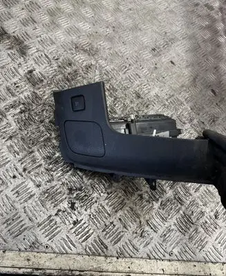 Ford Mustang VI Glove box FR3B63044F09A