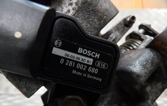 Honda CR-V Throttle body valve 