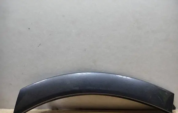 Porsche Cayenne (9Y0 9Y3) Front arch trim 9Y0853718D 9Y3853718D