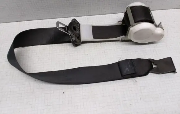 Opel Vectra C Front seatbelt 03314650NAT