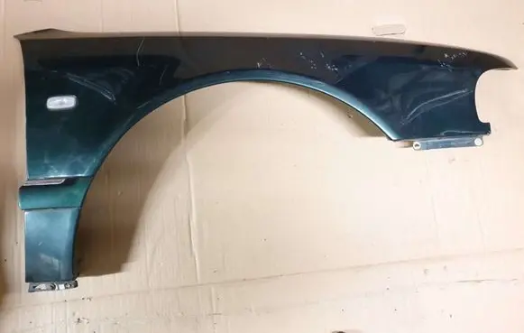 Audi A8 S8 D2 4D Fender